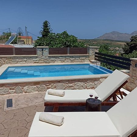Estia Villa Plátanos Екстериор снимка
