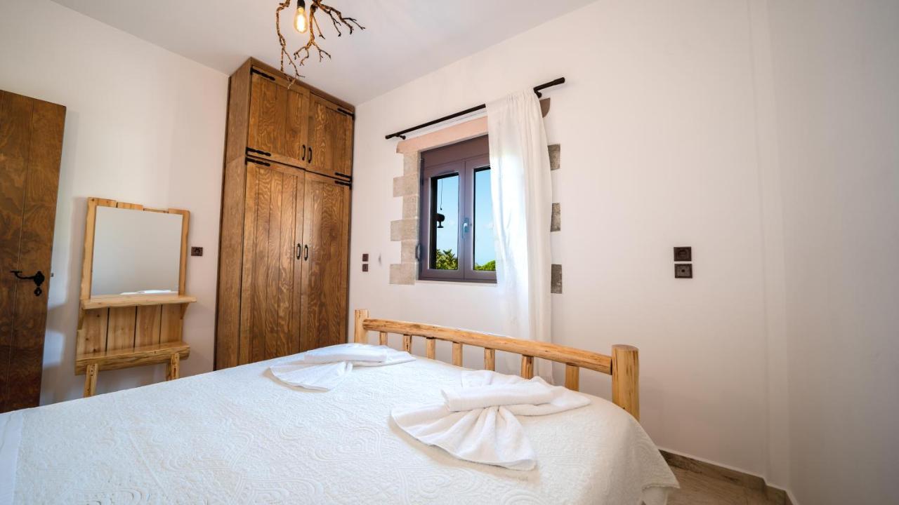 Estia Villa Plátanos Екстериор снимка