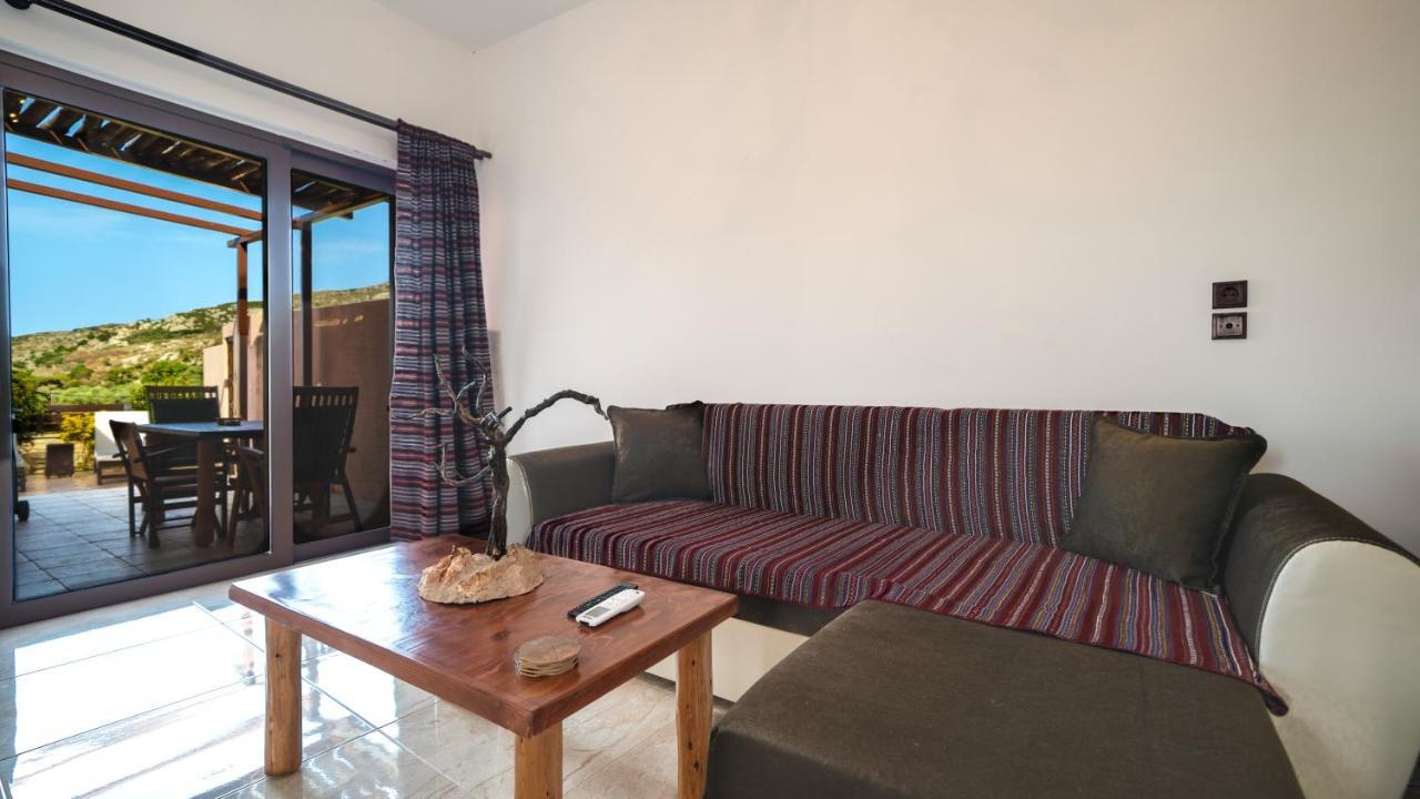 Estia Villa Plátanos Екстериор снимка